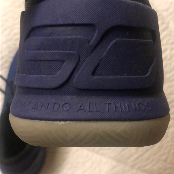 Stephen Curry Lengendary’s (MENS) - Picture 4 of 5